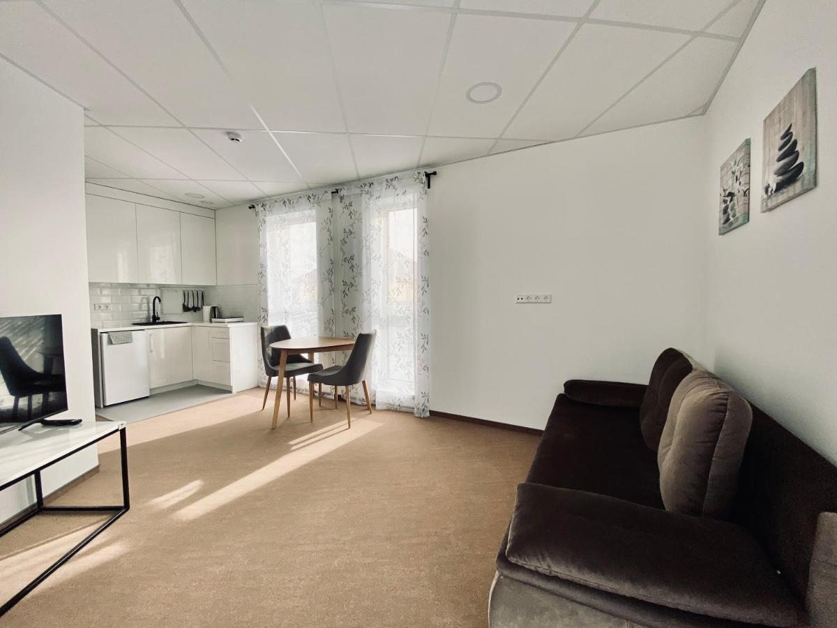Floros Namai Hotel Silale Bagian luar foto