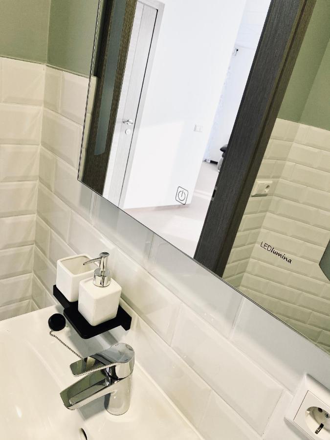 Floros Namai Hotel Silale Bagian luar foto