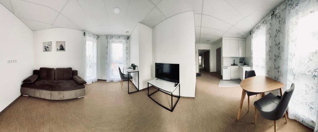 Floros Namai Hotel Silale Bagian luar foto