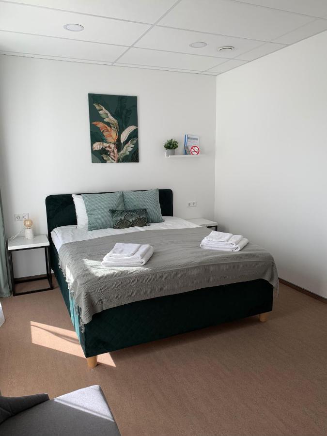 Floros Namai Hotel Silale Bagian luar foto